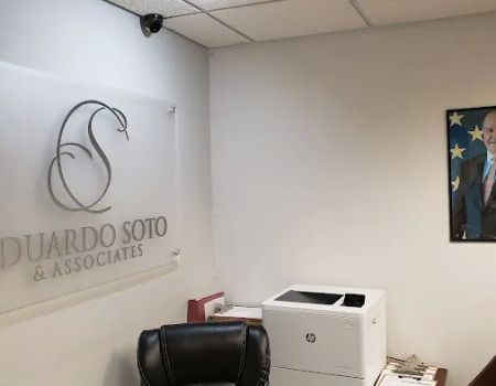 Legal en USA, by Eduardo Soto