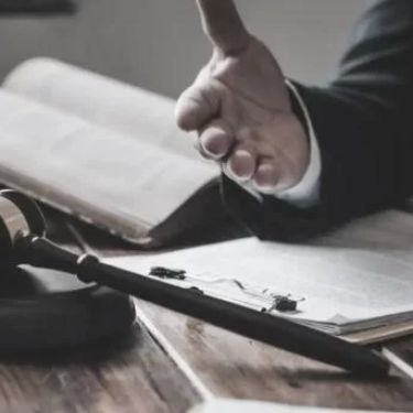 How to Evaluate Nearby Law Firms: A Quick Checklist | Fred Miller Lawyer