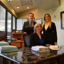 Law Offices of Laila Gonzalez Esq.-Bankruptcy Attorney ico