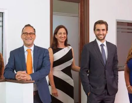 Moris & Associates