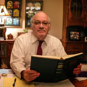 Robert Garven Esq. 0