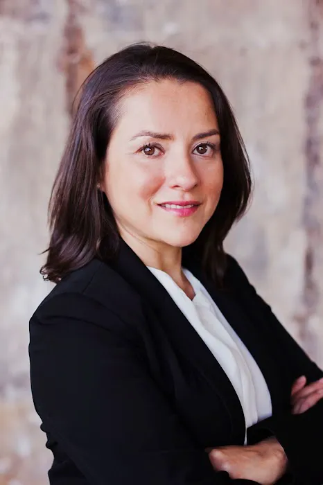 Law Office of Lizzette Muniz, LLC 0