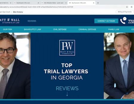 attorney for defending criminal case