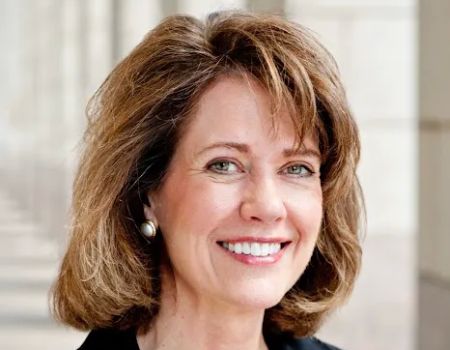 Jennifer Bisset