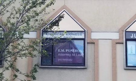 Poneros Eva
