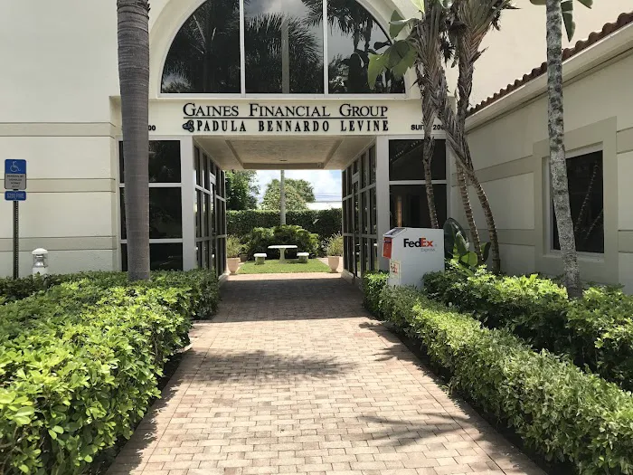 Padula Bennardo Levine, LLP 4