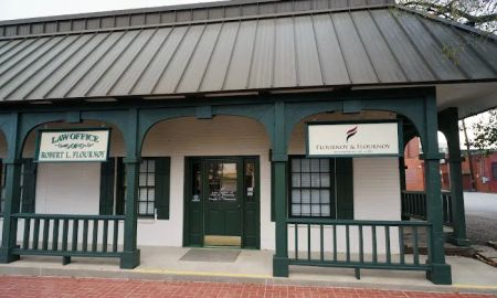 Robert L Flournoy Law Office