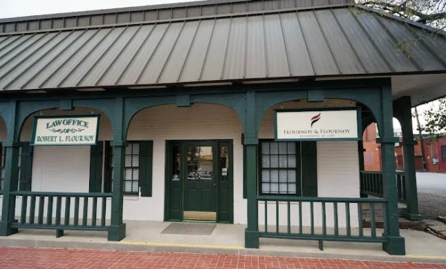 Robert L Flournoy Law Office