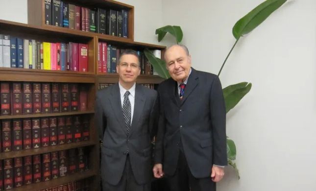 Eric Buckvar Attorney