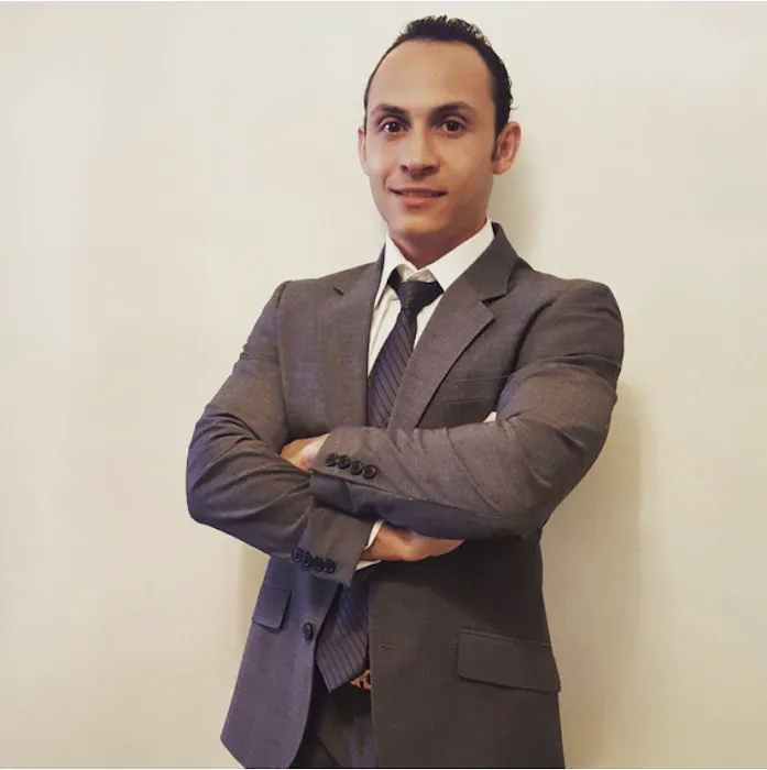 Rozhik Law 1