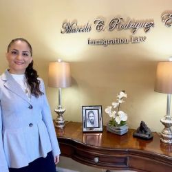 Abogados Inmigracion Miami, Marcela C. Rodriguez, Esq. ico