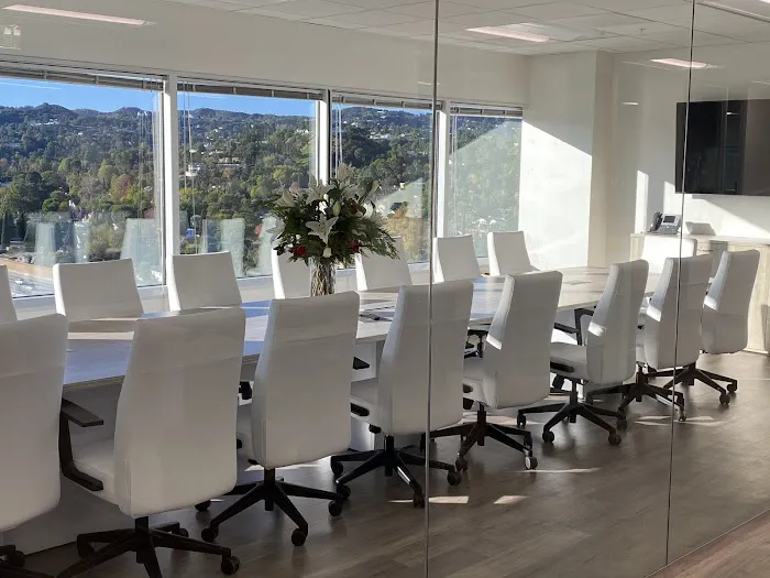 Law Offices of Reisner & King LLP 1