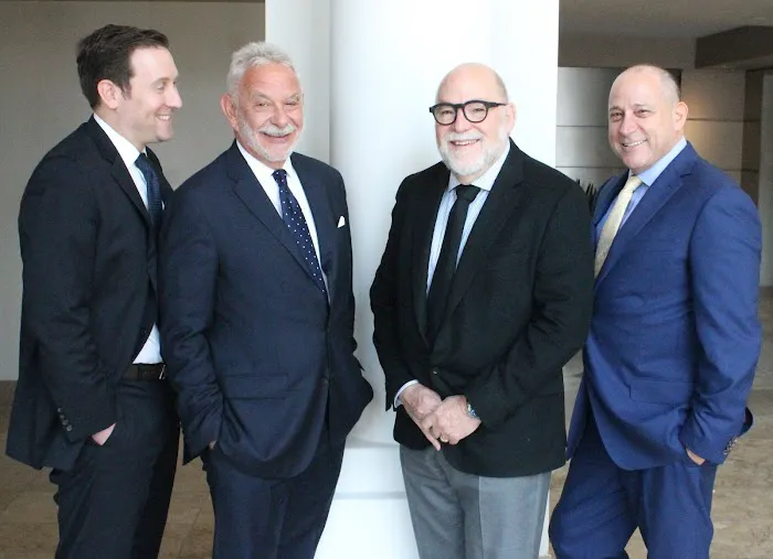 Hersh Mannis LLP 7