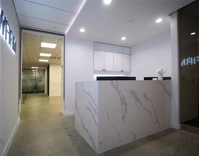 Song Law Firm 이민 변호사 1