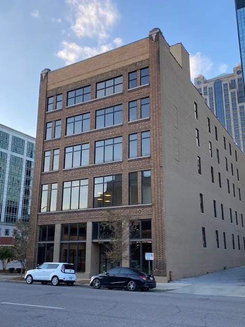 Lehr Middlebrooks Vreeland & Thompson, P.C. 8