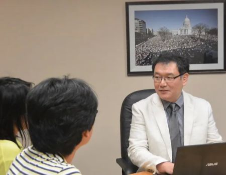 Francis Law Center - Chicago Immigration Lawyer/ Abogados de Inmigraciu00f3n Jae Francis