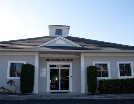 Itzhak Bachar, P.A. - Personal Injury Attorney Aventura