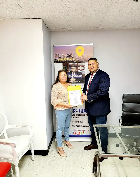 Tramitadora Legal Salvadoreña 6