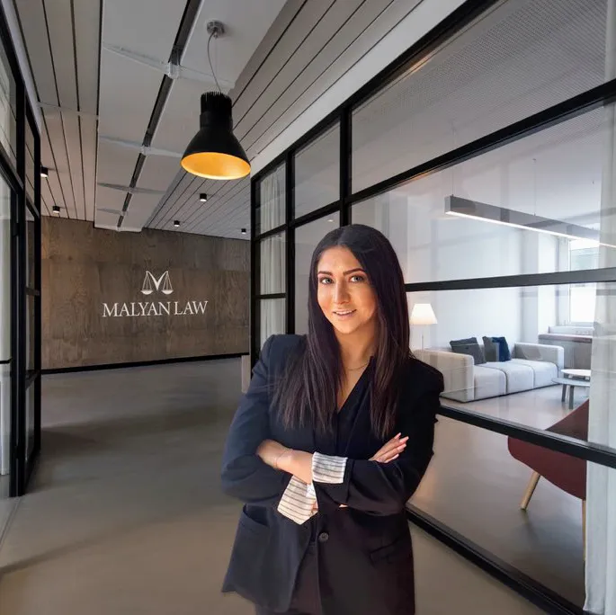 Malyan Law 9