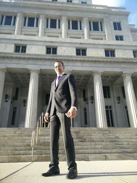 Lonnie Lawyer LLC 0