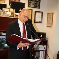 The Law Offices of Robert David Malove ico
