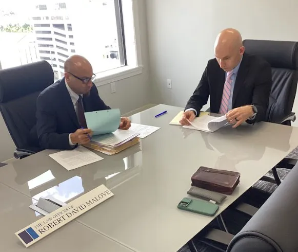 The Law Offices of Robert David Malove 3