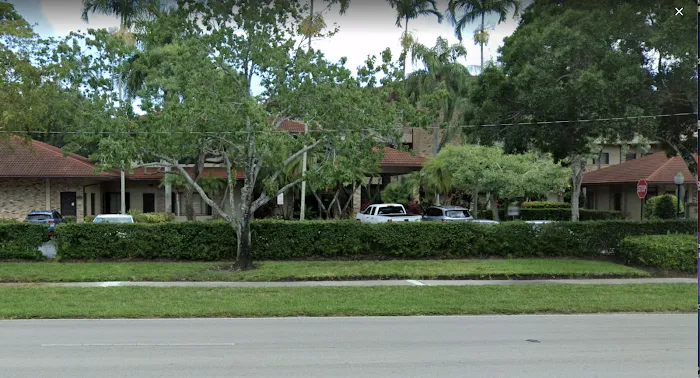 Law Offices of Robert E. Gluck 6