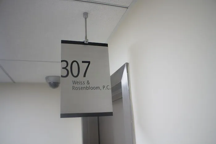 Weiss & Rosenbloom PC 2