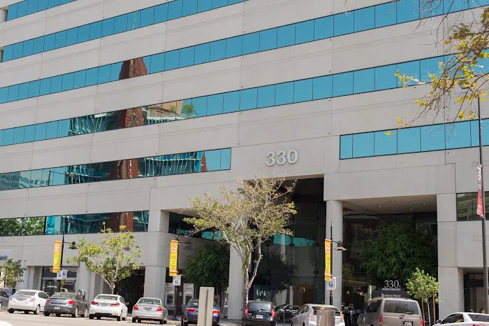 D & Z Law Group, LLP 9