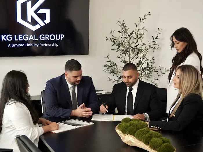 KG Legal Group 7
