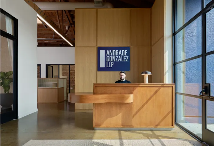 Andrade Gonzalez LLP 4
