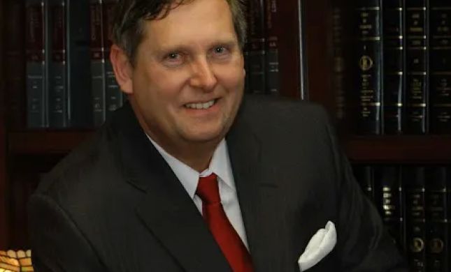 Robert D. Dain Attorney