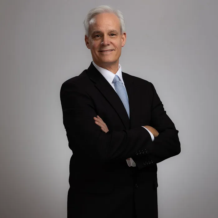 Howe.Law Injury & Accident Lawyers 3