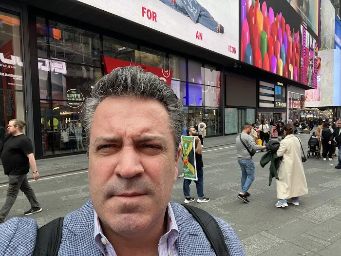 James J. DeCristofaro 6