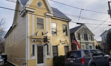 Trusts and Estates Attorney Kerri Castellini