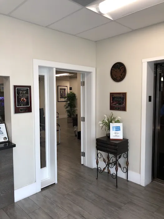 Patrick Cordero - Abogado de Bancarrota, Miami 6