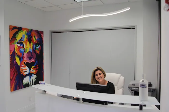 Law Offices of Mark Eiglarsh 6