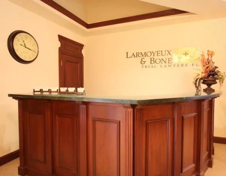 Larmoyeux & Bone