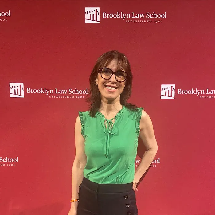 Gabrielle Hartley, Esq. 5