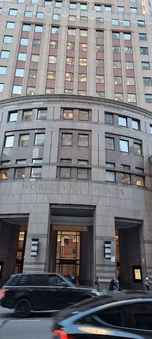 Cravath, Swaine & Moore LLP: White John W 3