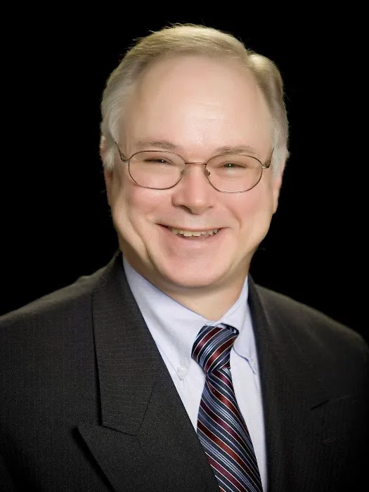 Stephen T. Holzer 0