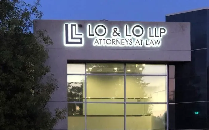 LO & LO, Attorneys at Law 0