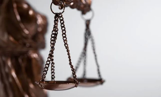 KLCS Law
