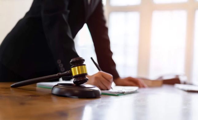 Legal Representation for Small Business Owners: Why It Matters and How to Find the Right Lawyer