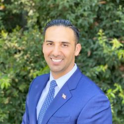 ROBLES BABAEE, Personal Injury Lawyers - Santa Ana Office ico