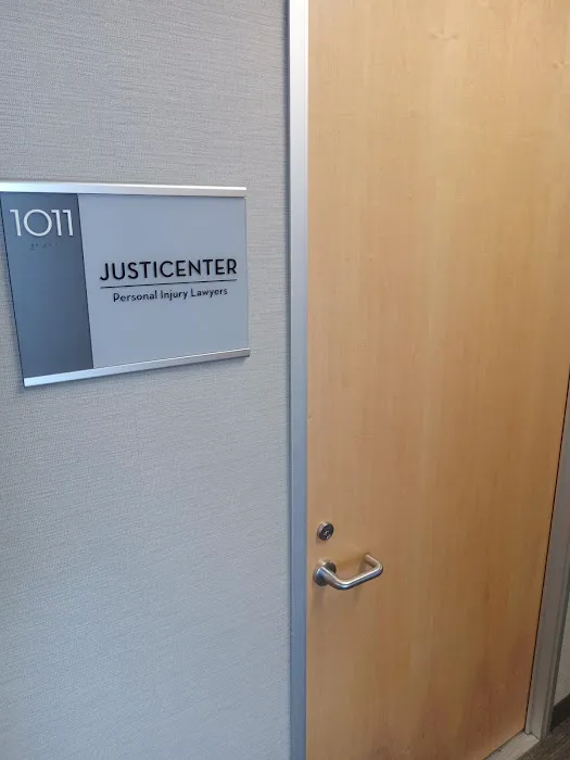 JUSTICENTER Personal Injury Lawyers Encino 1