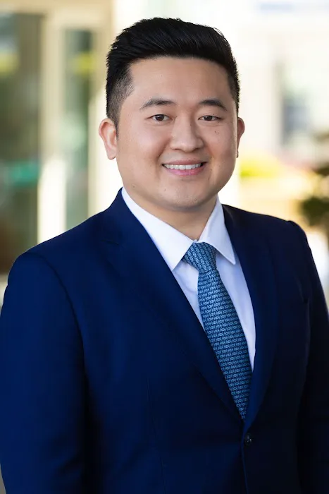 Kiang Immigration Law 姜國棟姜冠宇律師事務所 2