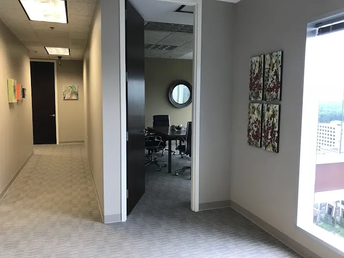 Hoelting & McCormack LLC 3