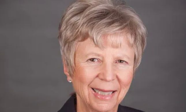 Nancy Stassinopoulos, APC