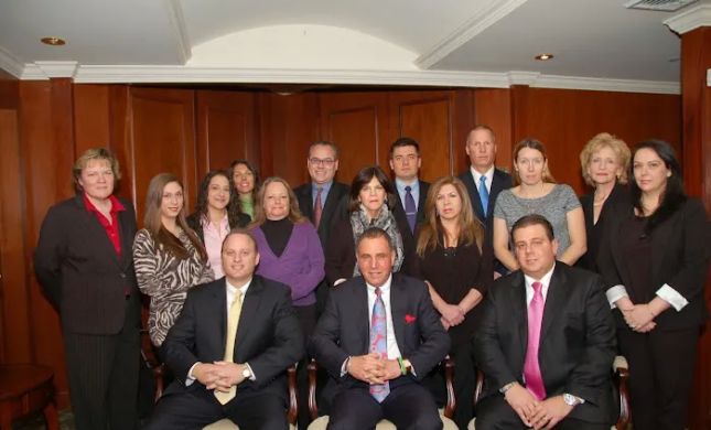 Tucker Lawyers PC